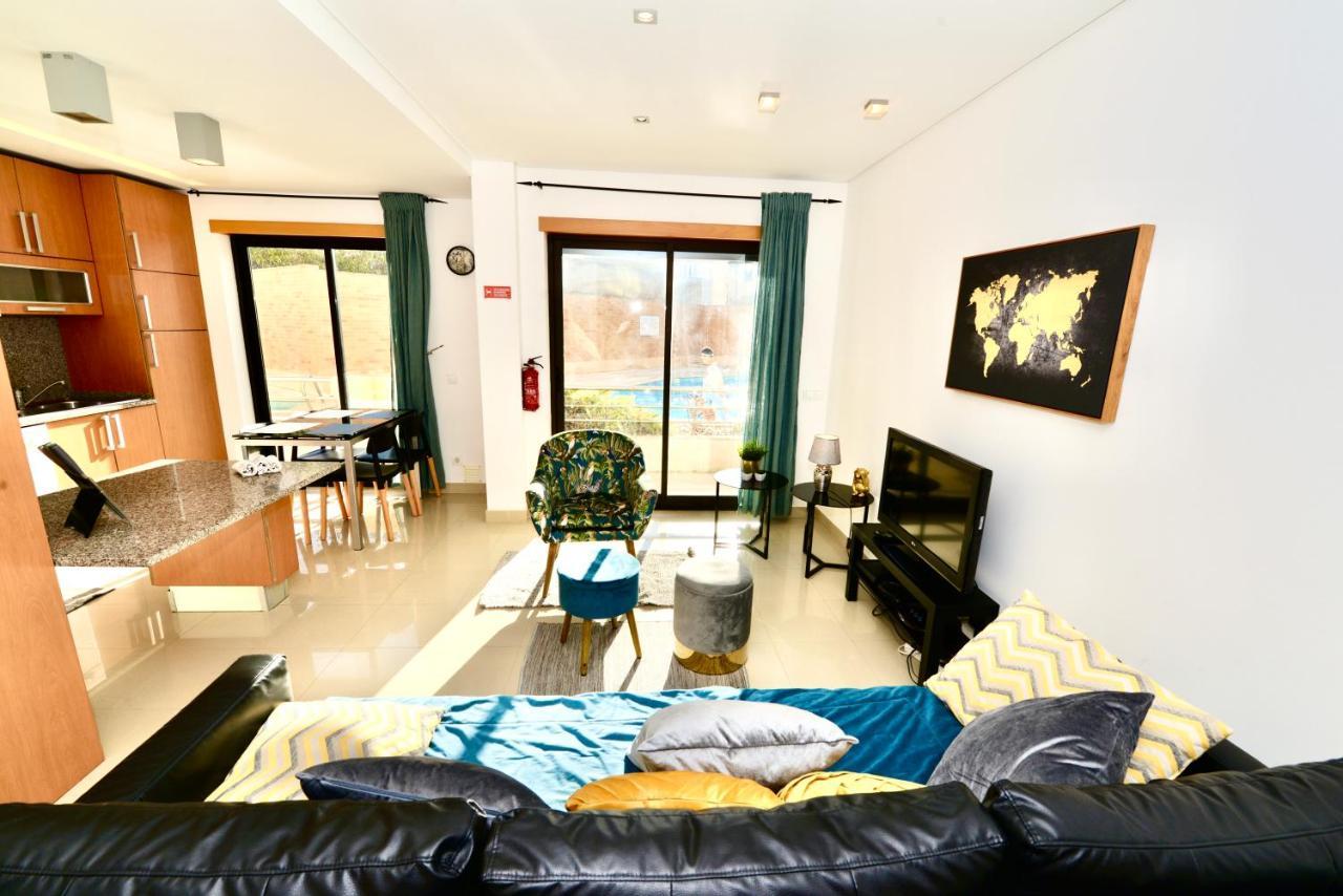 Silver - Apartment For 4 Guests 150M From Beach São Martinho do Porto Exterior foto